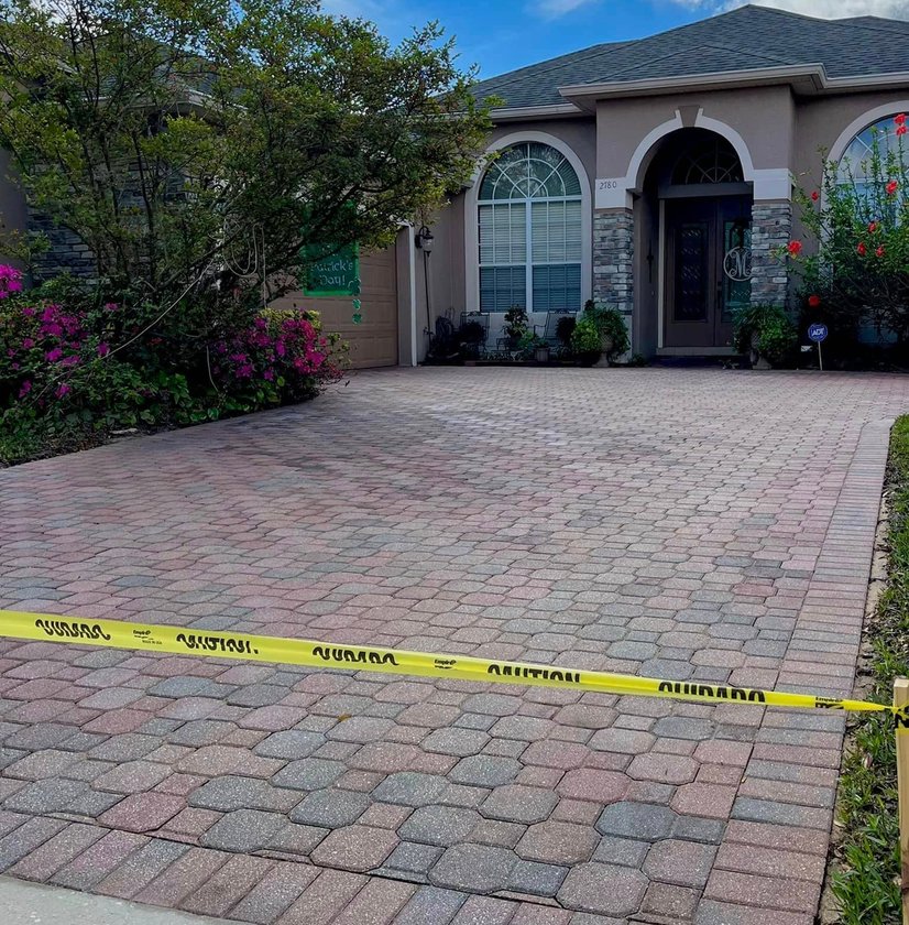 Driveway and entry lighting installation