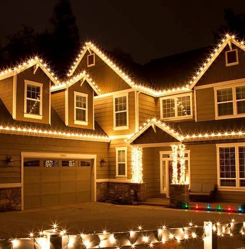Permanent holiday lights on large home
